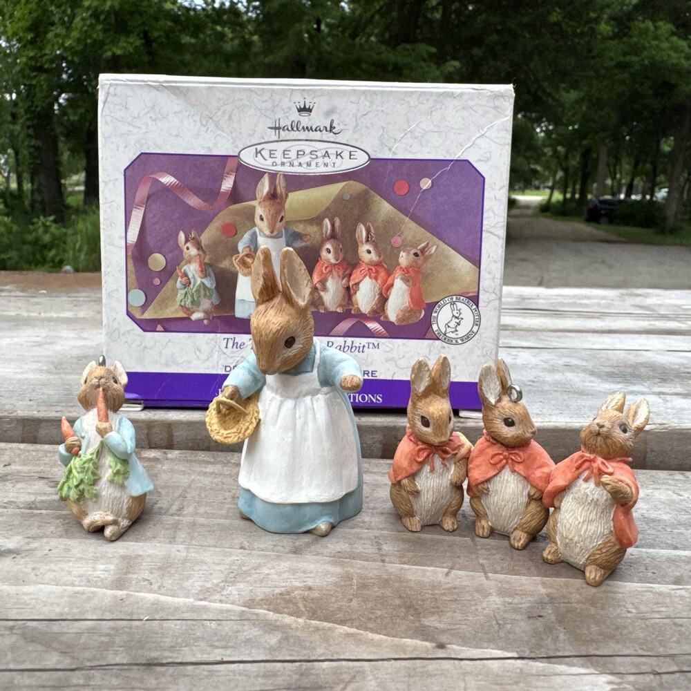 Hallmark Keepsake Tale of Peter Rabbit Beatrix Potter Easter Hanging Ornament